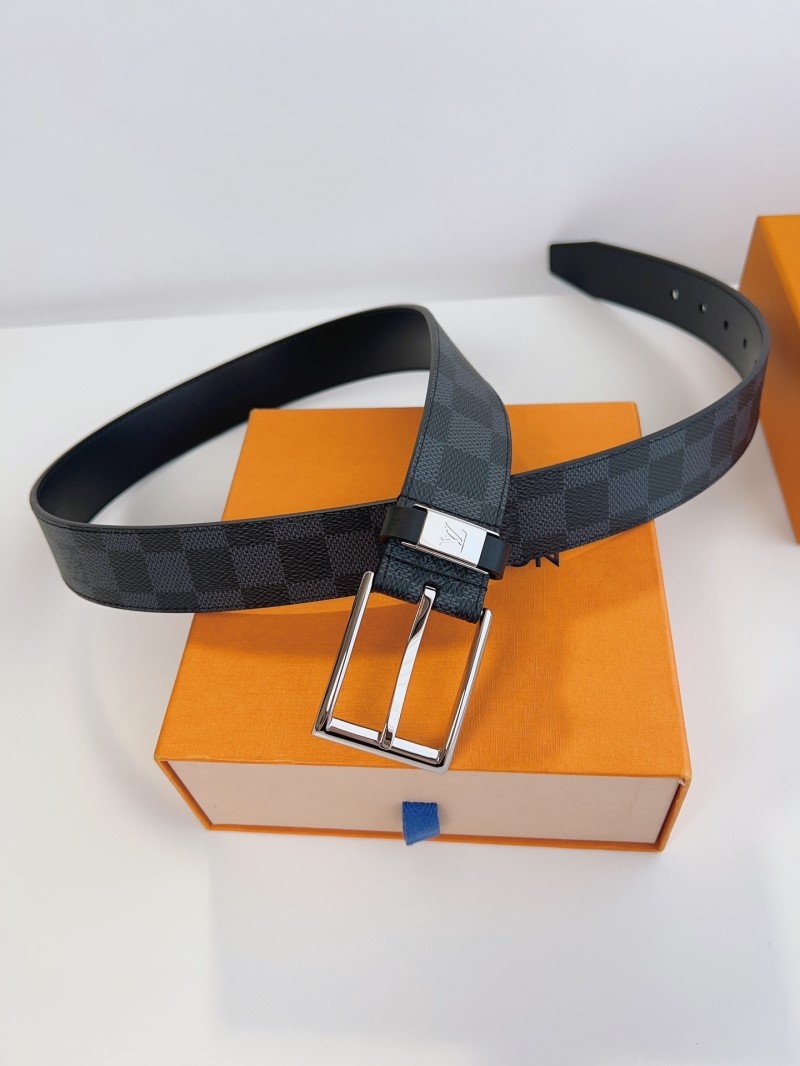l0vis Vvtt0n belts